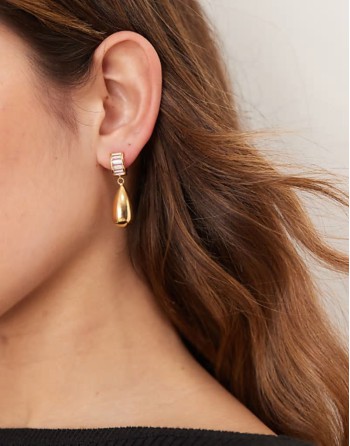 baguette & metal teardrop earrings in 18k gold plated