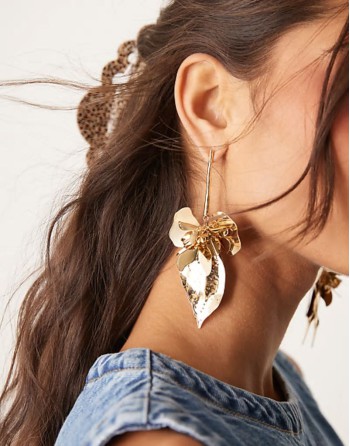drop earrings with leaf floral detail in gold tone