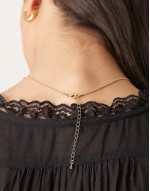 snake chain necklace with turquoise bead pendant in gold