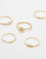 pack of 5 rings in fine crystal design