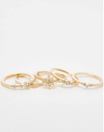 pack of 5 rings in fine crystal design