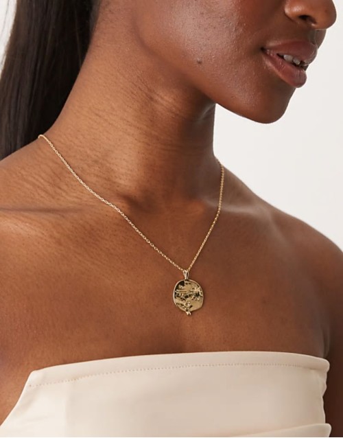 large hammered disc pendant necklace in gold